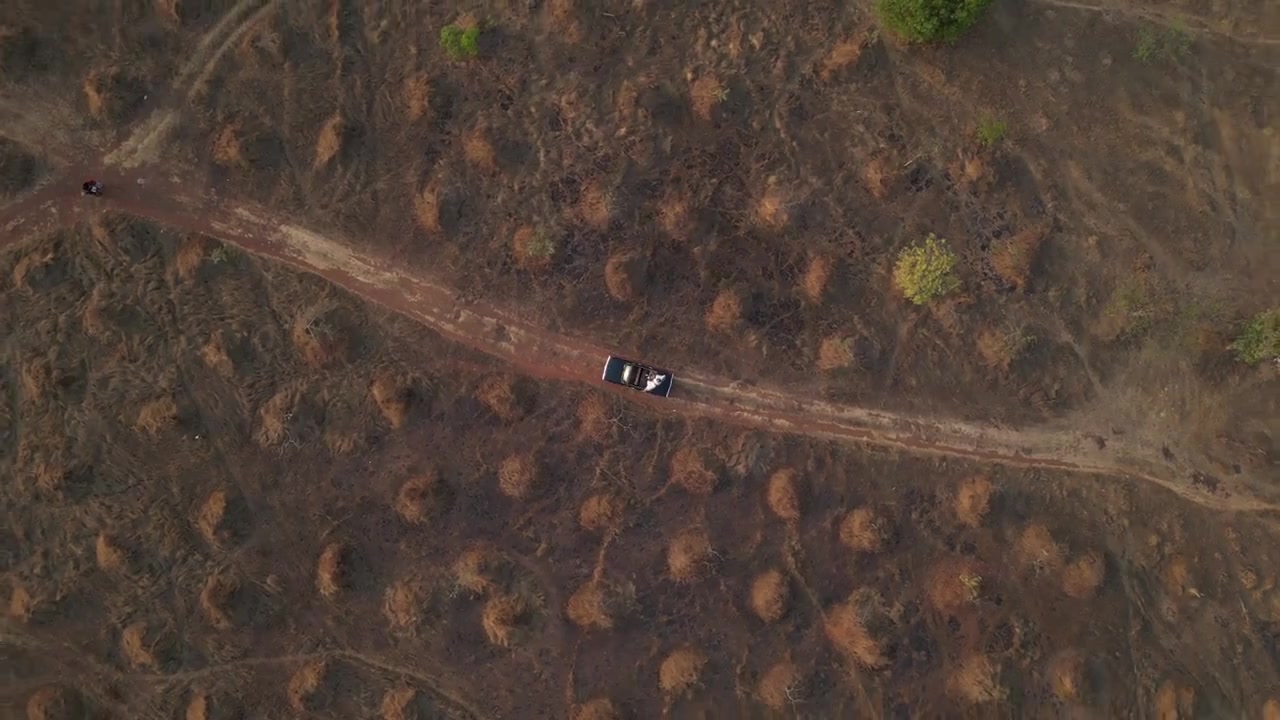 An open road in the landscape, seen from above